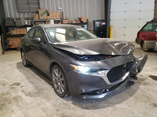 Photo 1 from auction – 2019 MAZDA 3 PREMIUM with VIN 3MZBPAEM7KM105055