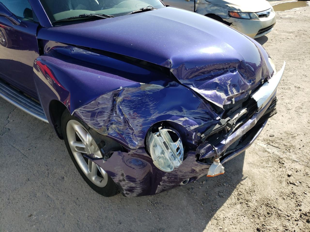 Photo 20 from auction – 2004 CHEVROLET SSR with VIN 1GCES14P64B106041