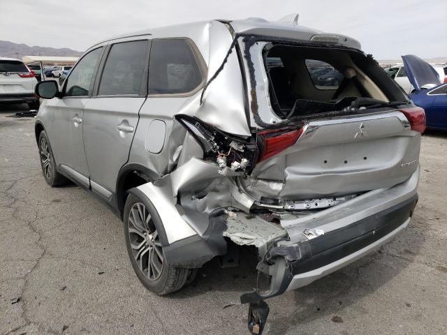 Photo 3 from auction – 2018 MITSUBISHI OUTLANDER with VIN JA4AD2A3XJZ050375