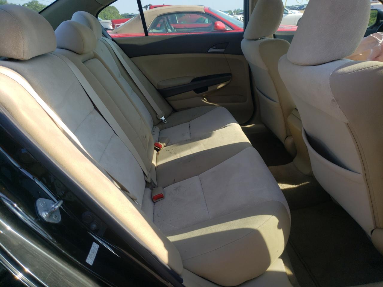 Photo 6 from auction – 2010 HONDA ACCORD LX with VIN 1HGCP2F35AA056180