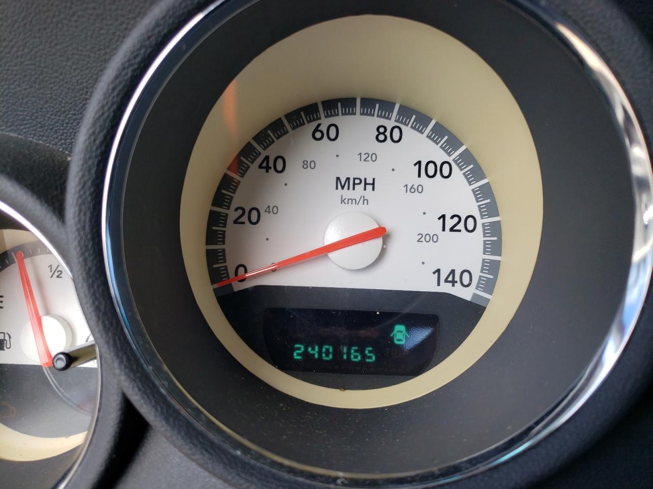 Photo 8 from auction – 2009 DODGE CHARGER with VIN 2B3KA43DX9H554684