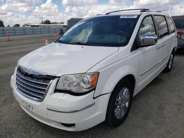 Photo 2 from auction – 2010 CHRYSLER TOWN & COU with VIN 2A4RR7DX5AR376403