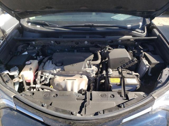 Photo 7 from auction – 2018 TOYOTA RAV4 LE with VIN JTMBFREV5JJ245243