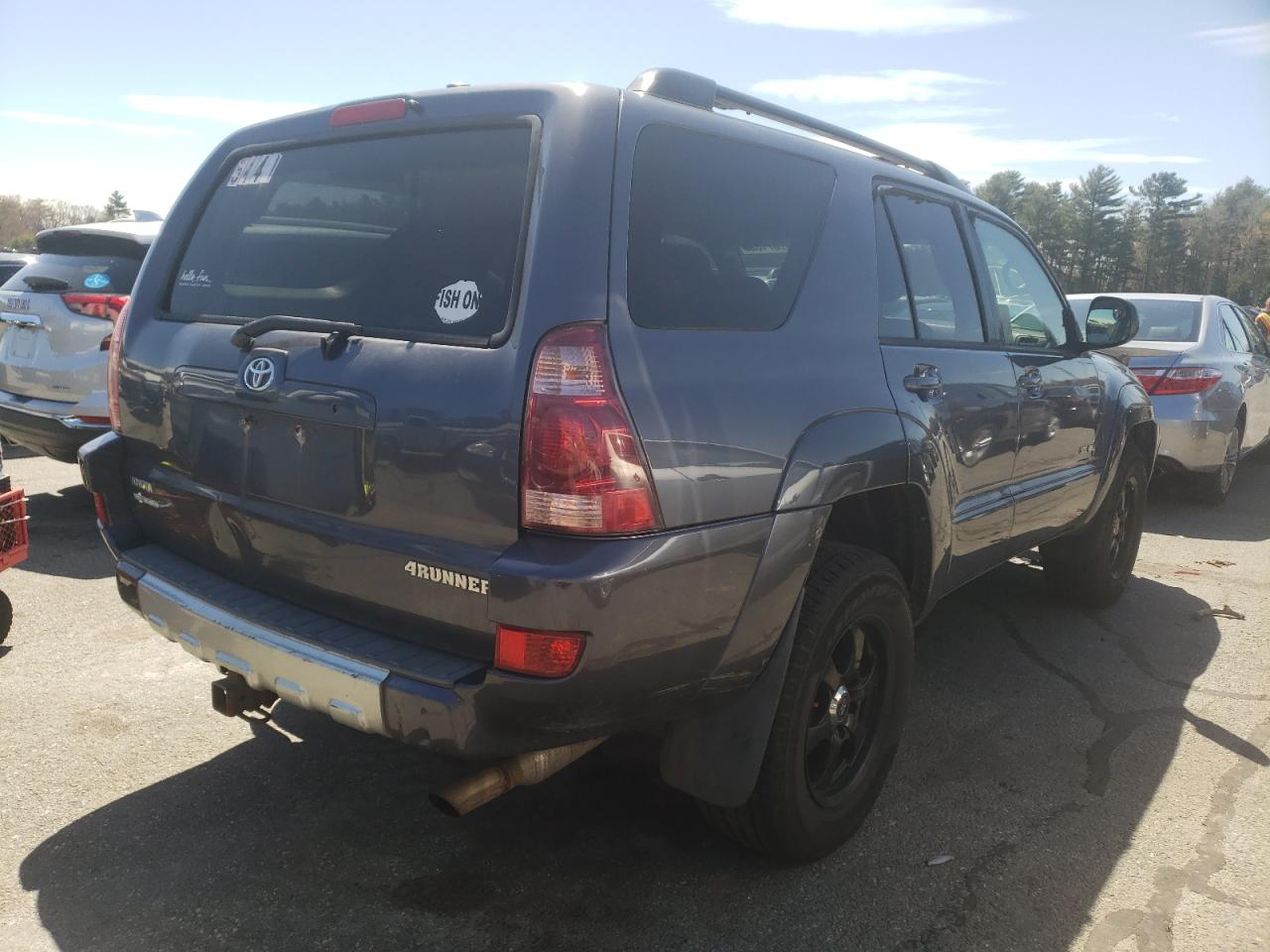 Photo 4 from auction – 2004 TOYOTA 4RUNNER SR with VIN JTEBU14R048025608