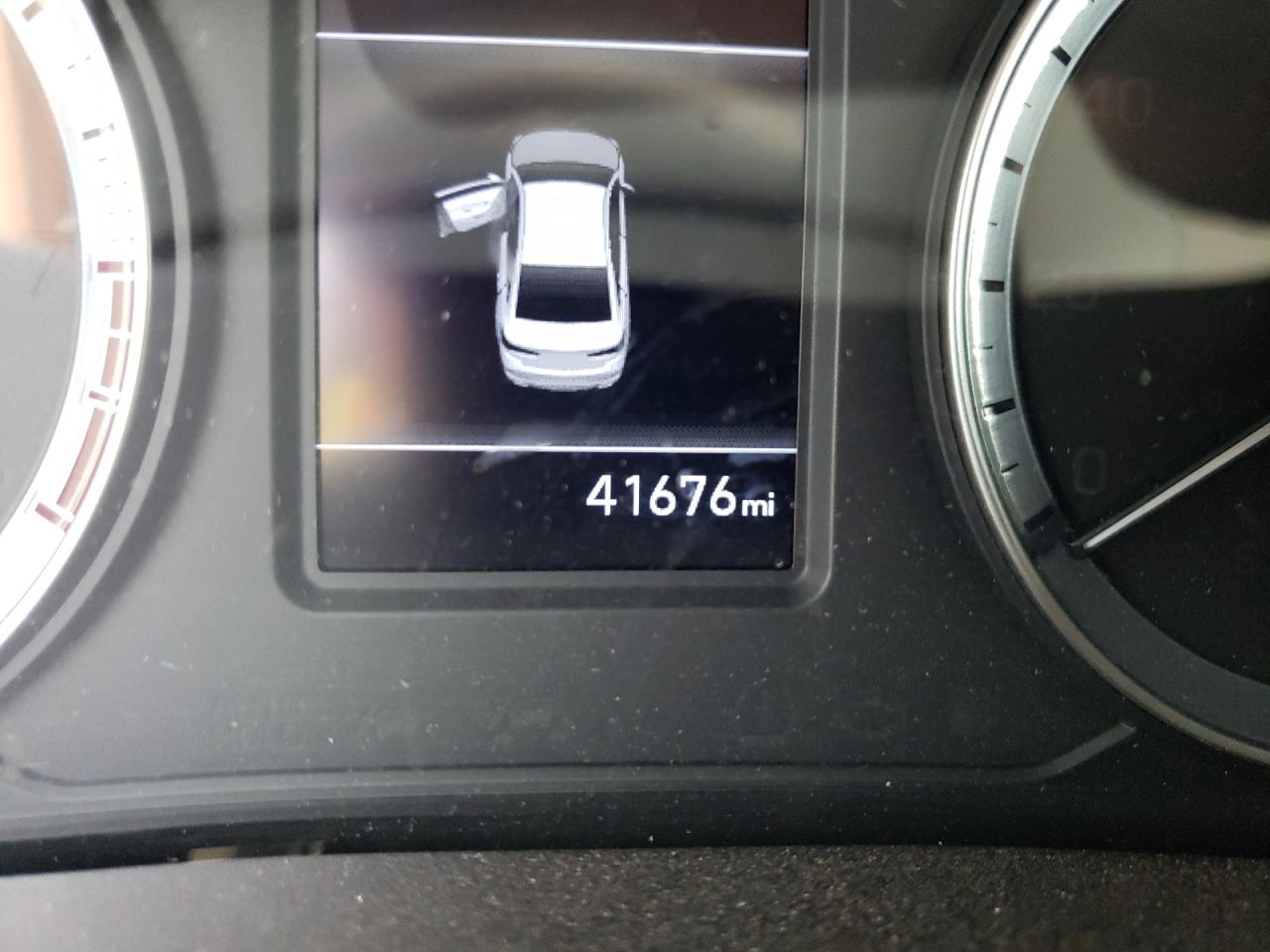 Photo 8 from auction – 2019 HYUNDAI SONATA SE with VIN 5NPE24AF2KH731500