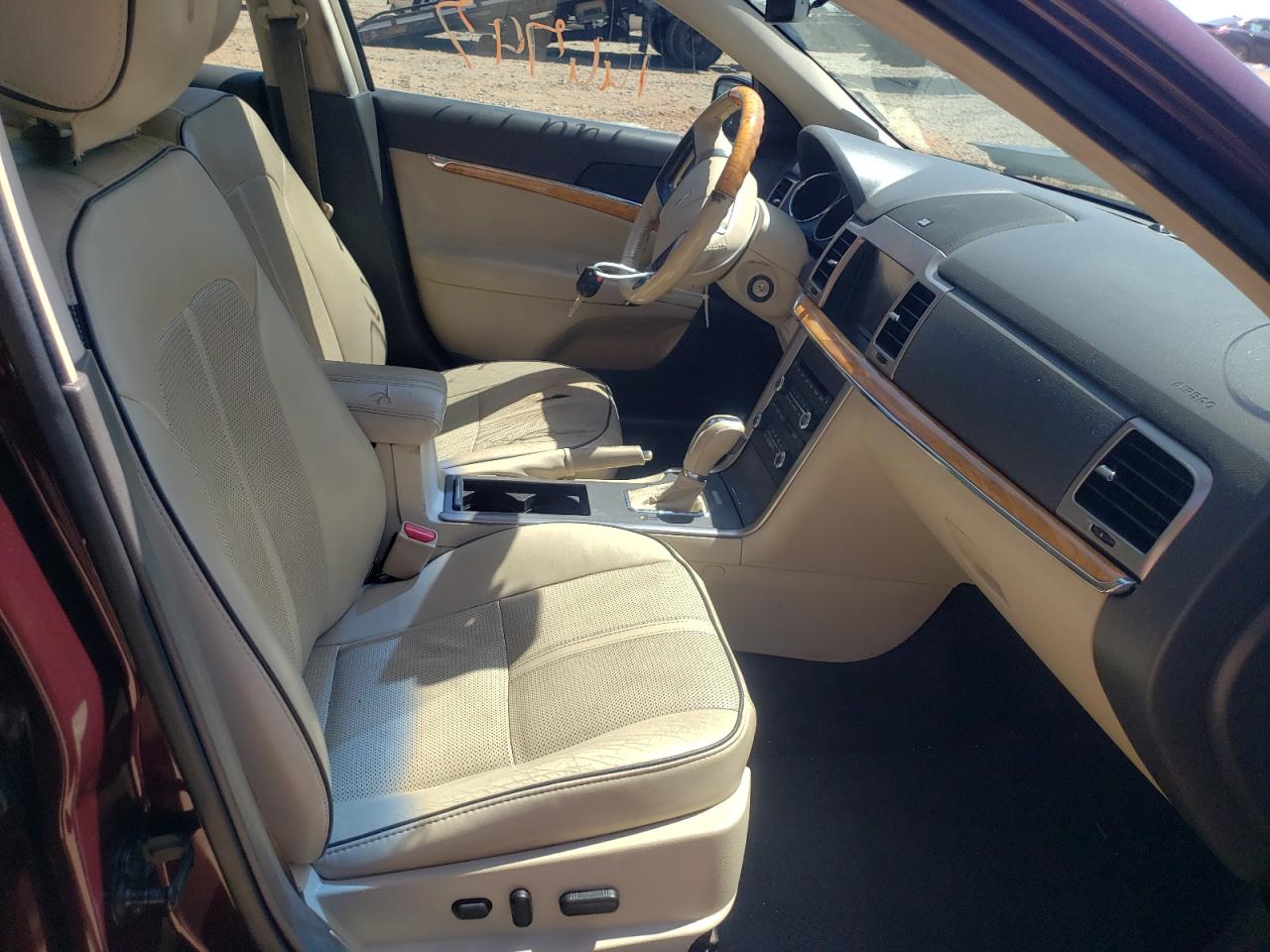 Photo 5 from auction – 2012 LINCOLN MKZ with VIN 3LNHL2GC6CR834831