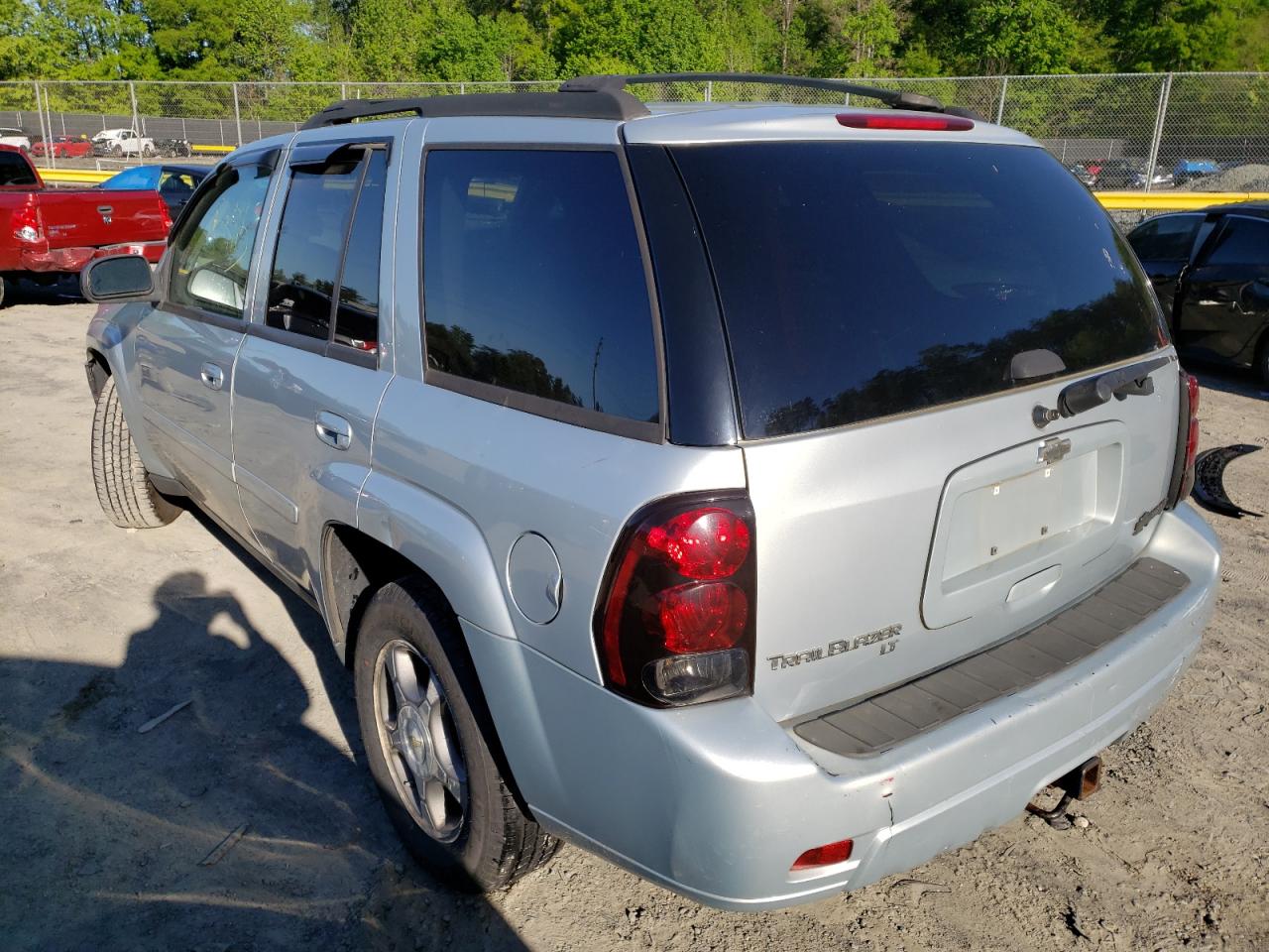 Photo 3 from auction – 2008 CHEVROLET TRAILBLAZE with VIN 1GNDT13S882105825