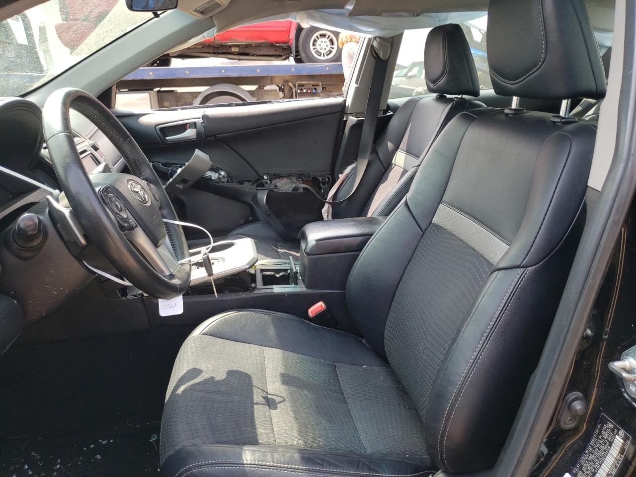 Photo 5 from auction – 2014 TOYOTA CAMRY L with VIN 4T1BF1FK5EU439048