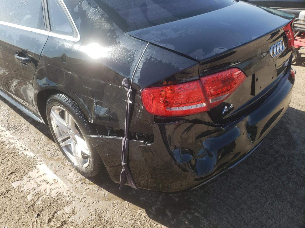 Photo 9 from auction – 2010 AUDI A4 PREMIUM with VIN WAUFFCFL5AN063169