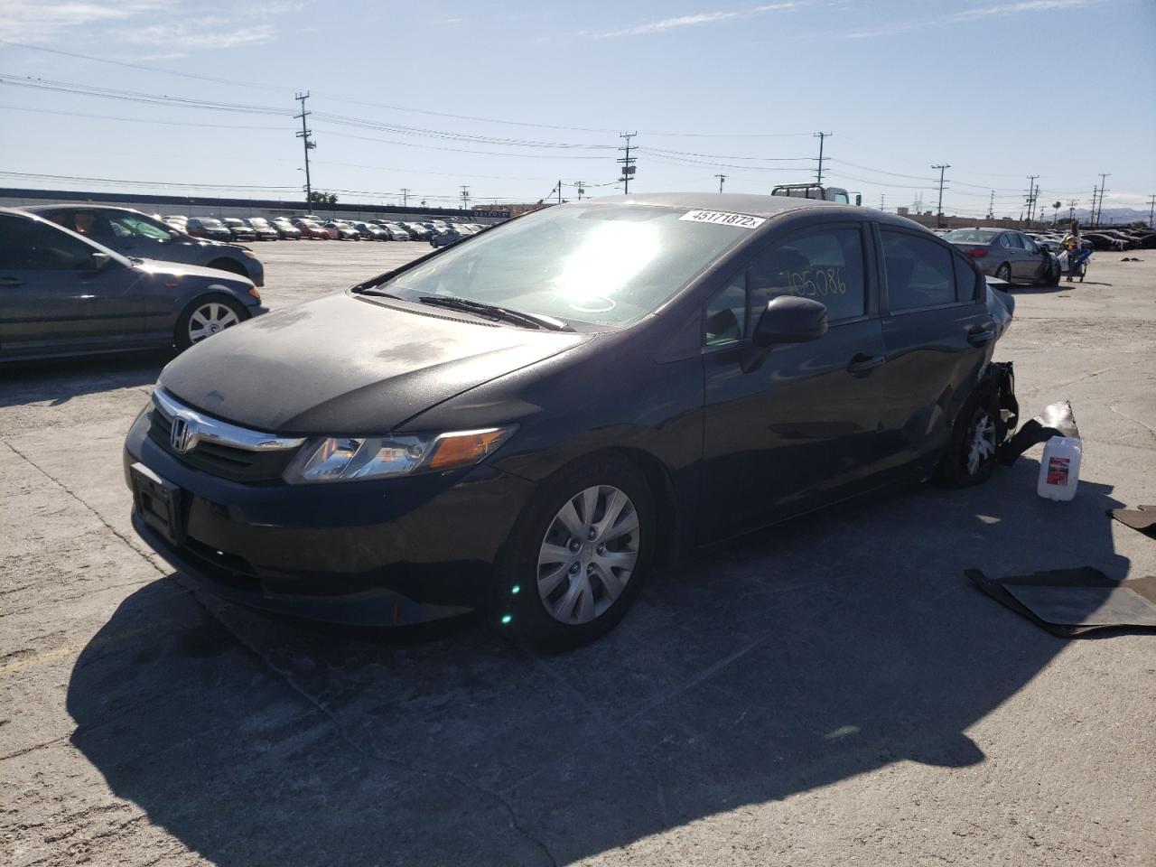 Photo 2 from auction – 2012 HONDA CIVIC LX with VIN 2HGFB2F57CH561767