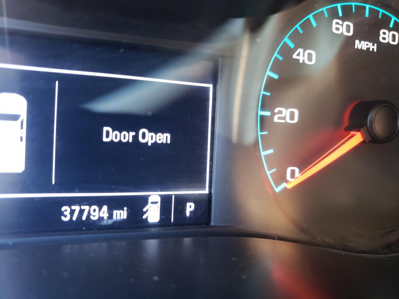 Photo 8 from auction – 2019 CHEVROLET COLORADO with VIN 1GCHSBEA2K1334991