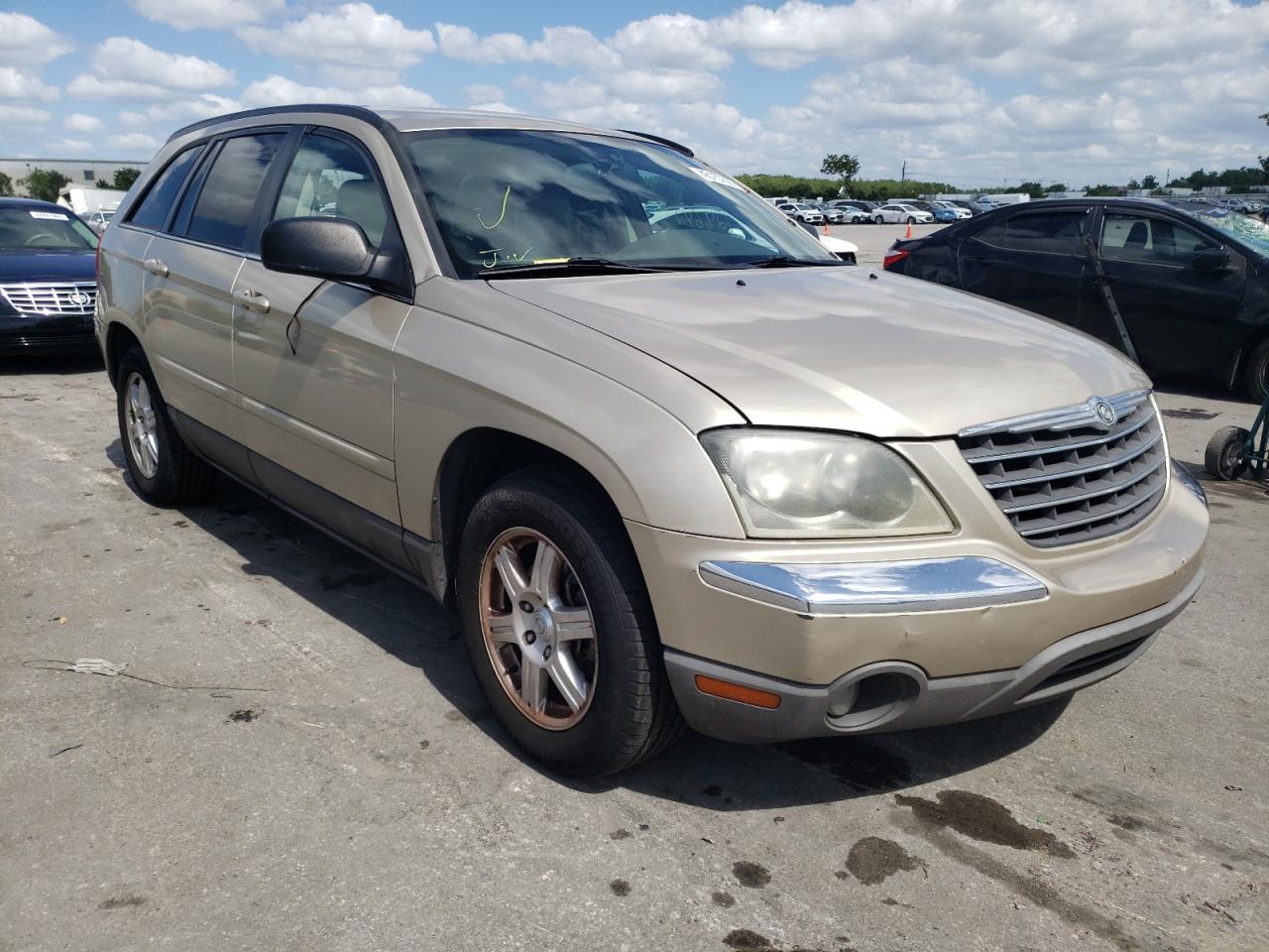 Foto 1 de la subasta – 2006 CHRYSLER PACIFICA T con VIN 2A4GM68456R912015