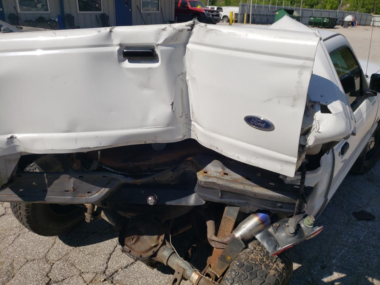 Photo 9 from auction – 2000 FORD RANGER with VIN 1FTYR10V6YTB25847