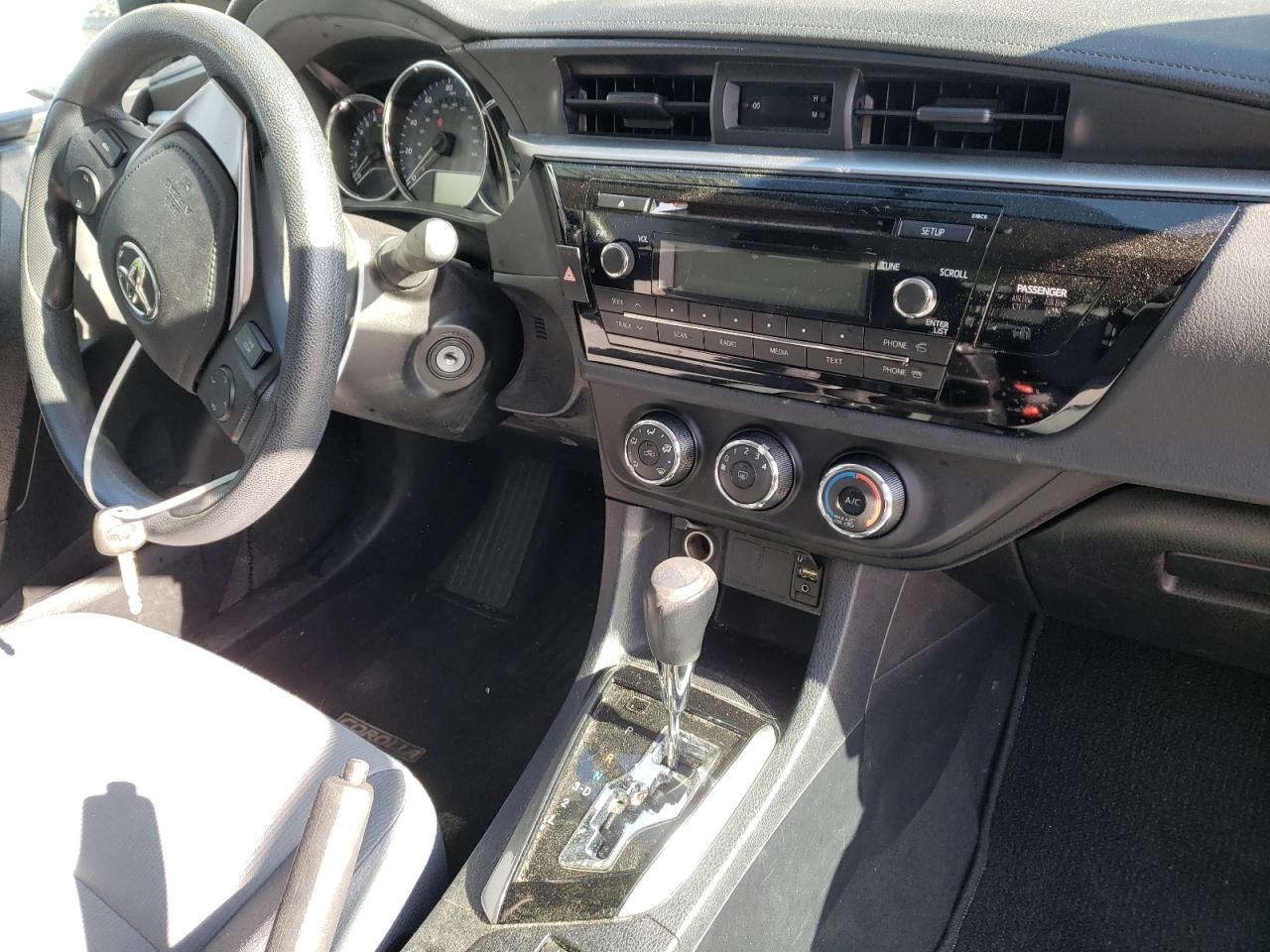 Photo 9 from auction – 2014 TOYOTA COROLLA L with VIN 2T1BURHE2EC202238