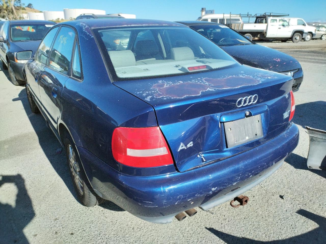 Photo 3 from auction – 2000 AUDI A4 1.8T QU with VIN WAUDC68D1YA170552