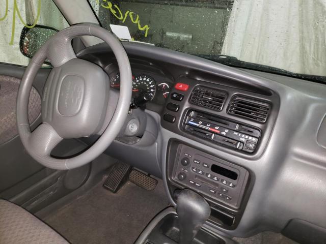 Photo 9 from auction – 2001 CHEVROLET TRACKER with VIN 2CNBJ13C716922402