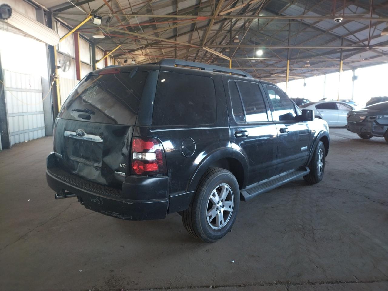 Foto 4 de la subasta – 2007 FORD EXPLORER X con VIN 1FMEU63E77UA72591