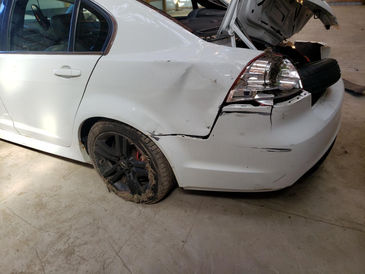 Photo 3 from auction – 2009 PONTIAC G8 with VIN 6G2ER57789L192203