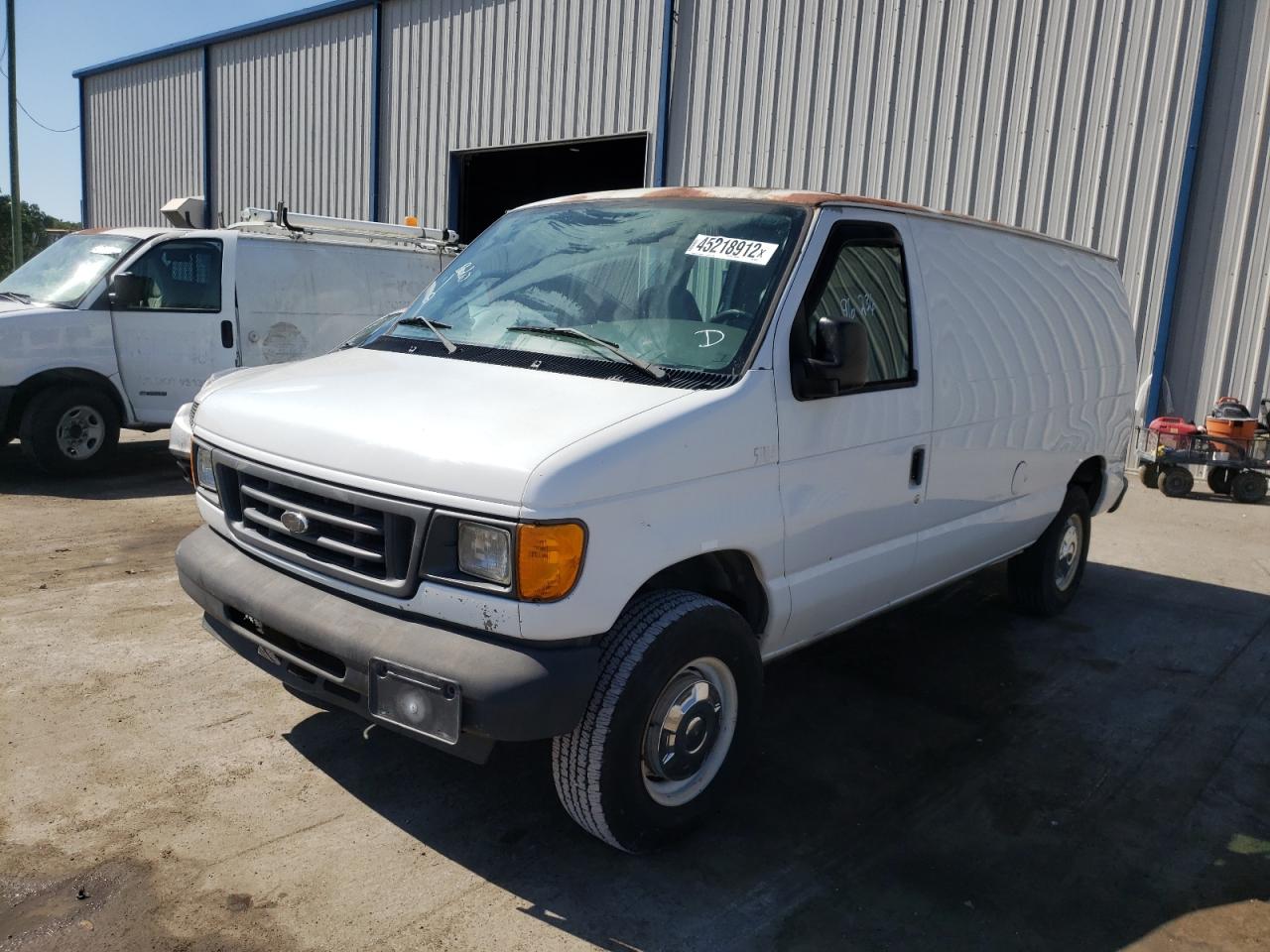 Photo 2 from auction – 2004 FORD ECONOLINE with VIN 1FTNE24W74HB40426