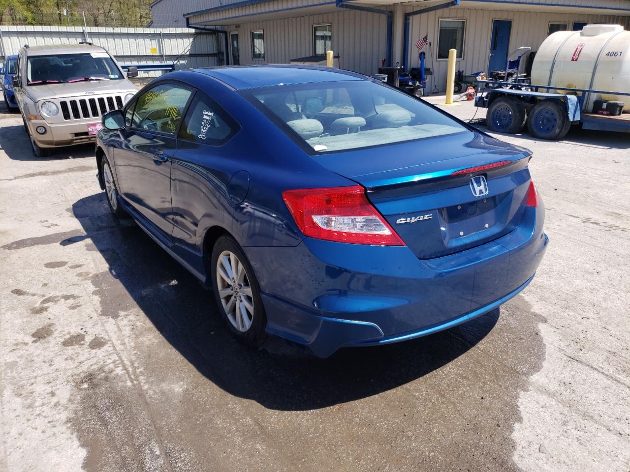 Photo 3 from auction – 2012 HONDA CIVIC EX with VIN 2HGFG3B87CH517890