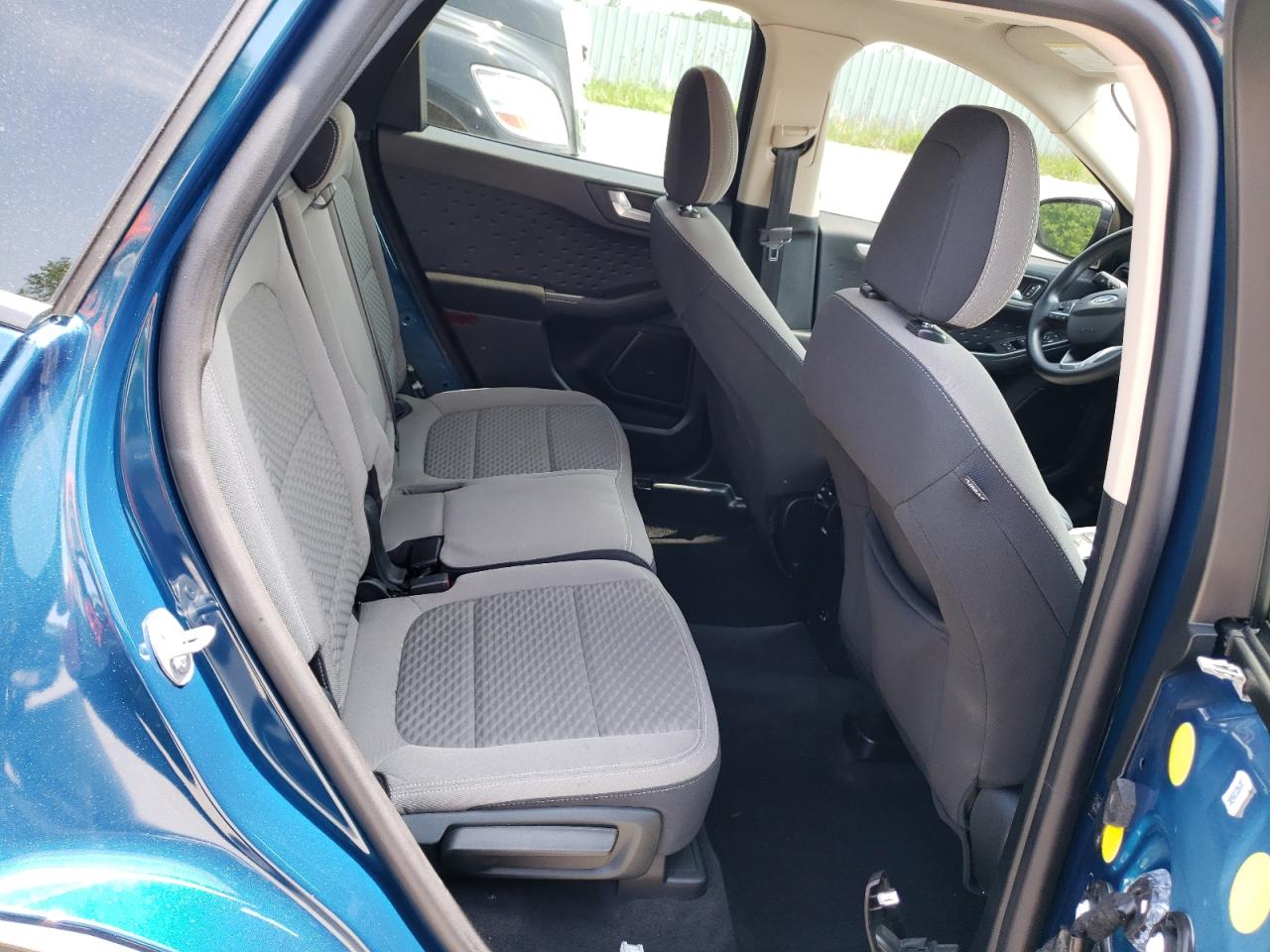 Photo 6 from auction – 2020 FORD ESCAPE SE with VIN 1FMCU0G62LUC25167