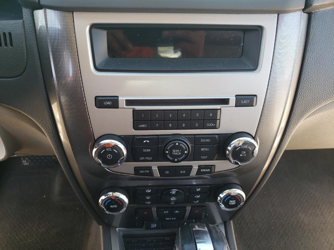Photo 9 from auction – 2011 FORD FUSION SEL with VIN 3FAHP0JG4BR312860