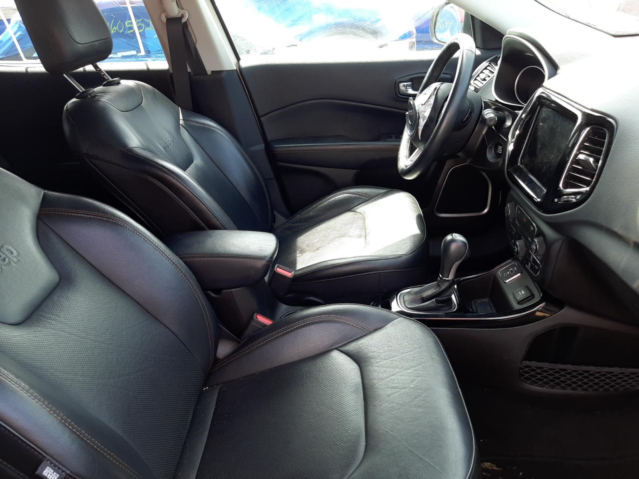 Photo 5 from auction – 2019 JEEP COMPASS LI with VIN 3C4NJCCB2KT664369
