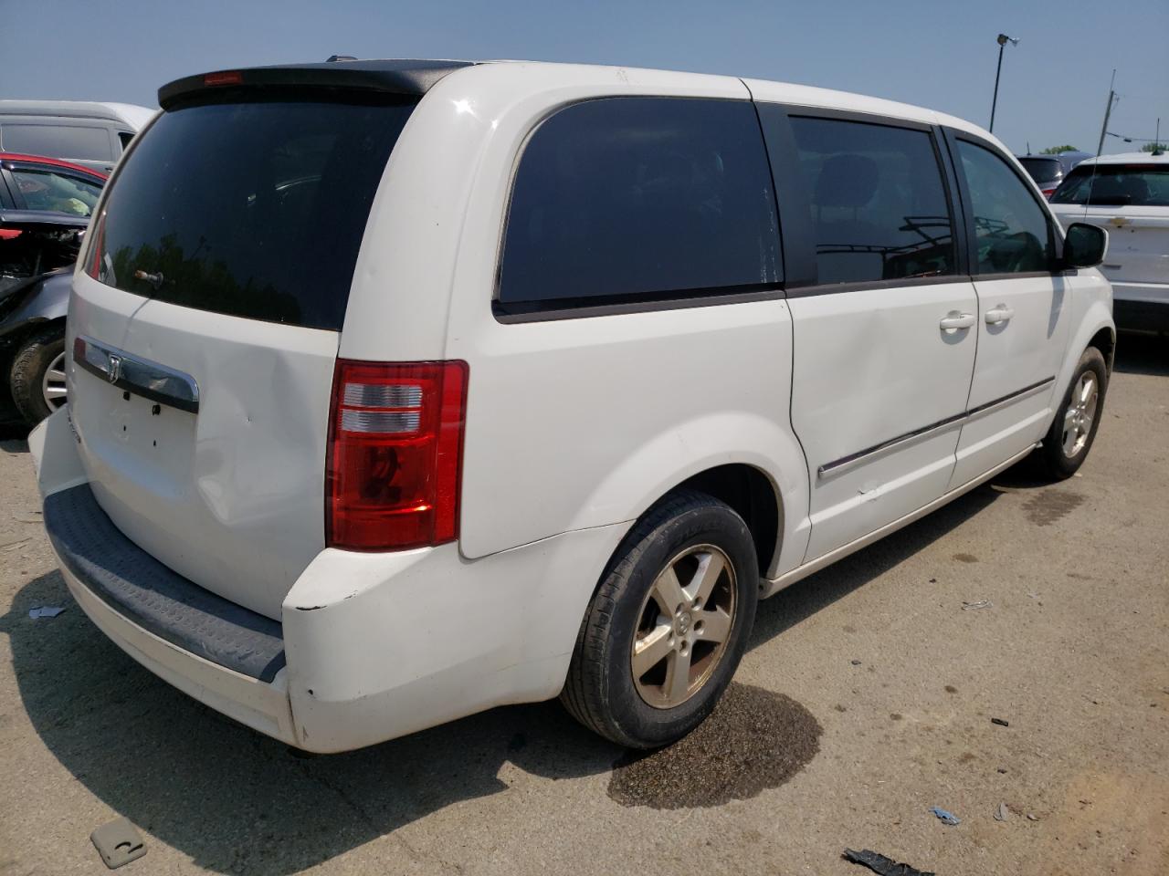 Photo 4 from auction – 2008 DODGE GRAND CARA with VIN 1D8HN54P68B179753