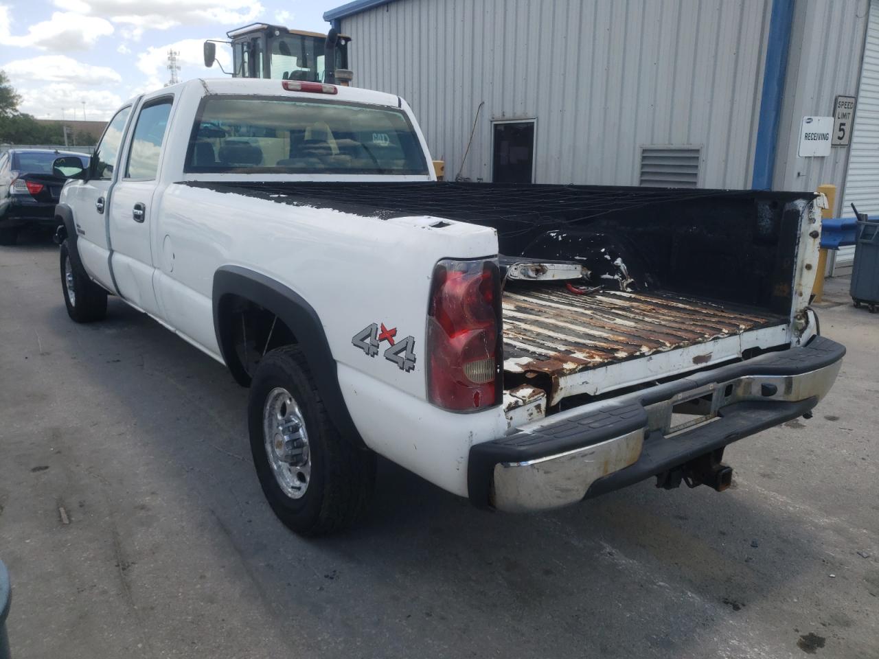 Photo 3 from auction – 2007 CHEVROLET SILVERADO with VIN 1GCHK23D67F135563