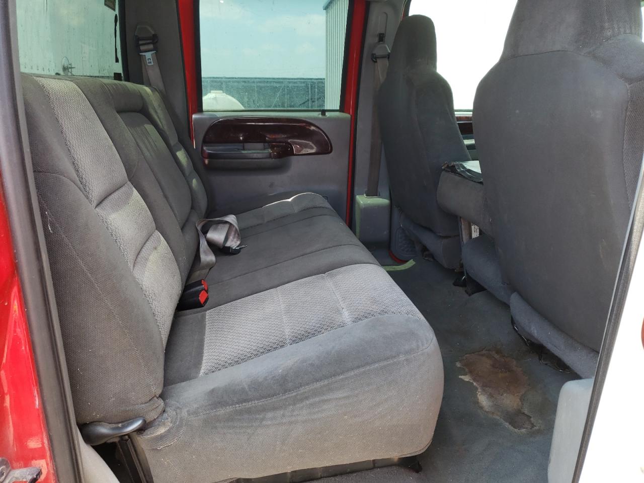 Photo 6 from auction – 2002 FORD F250 SUPER with VIN 1FTNW21FX2ED15543