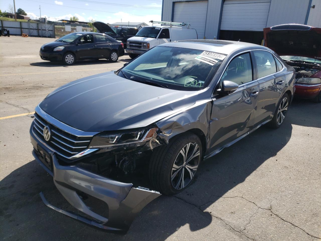 Photo 2 from auction – 2021 VOLKSWAGEN PASSAT SE with VIN 1VWSA7A36MC013201