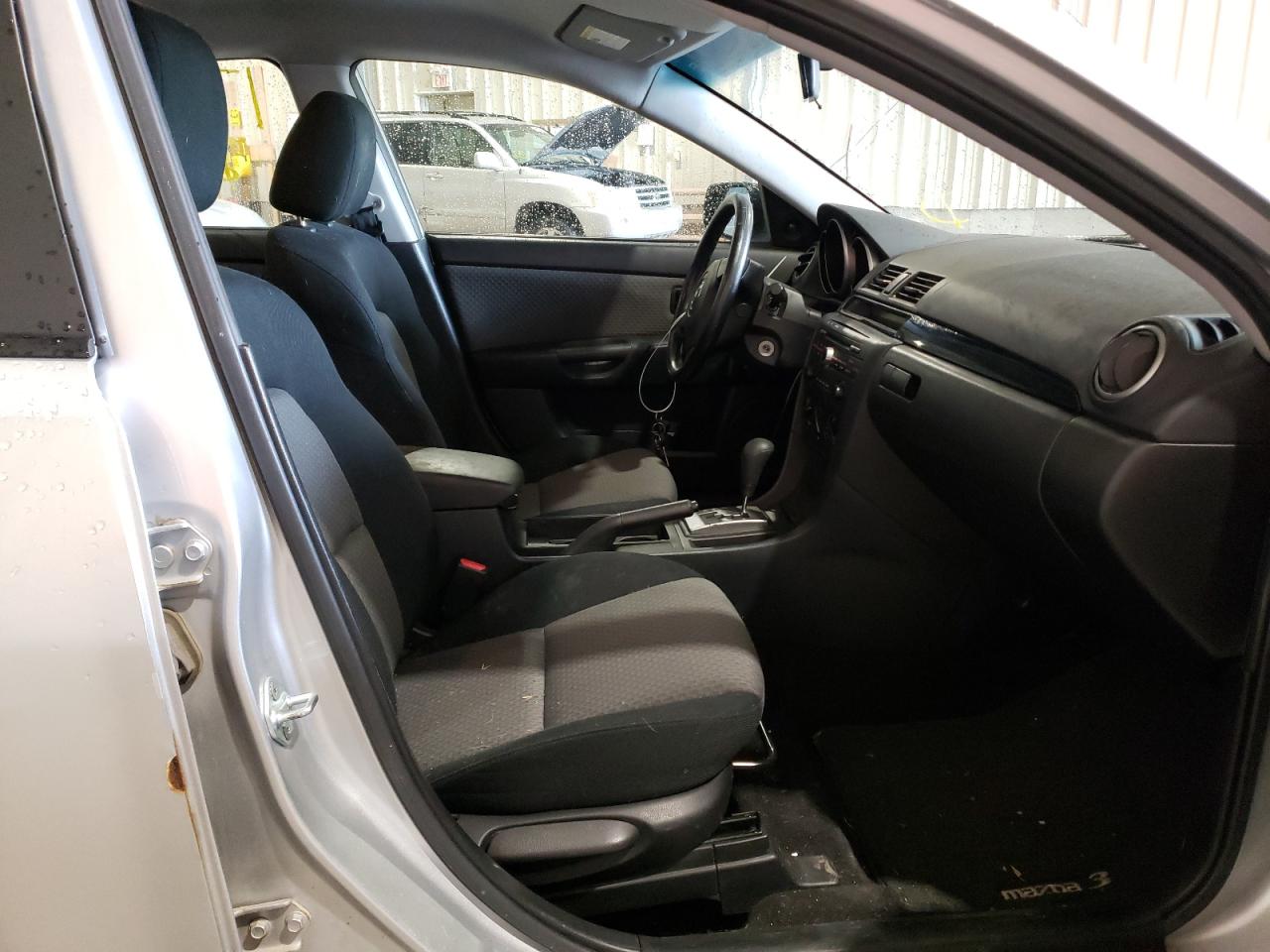صورة رقم 5 من المزاد - 2006 MAZDA 3 I مع VIN JM1BK12F261463514
