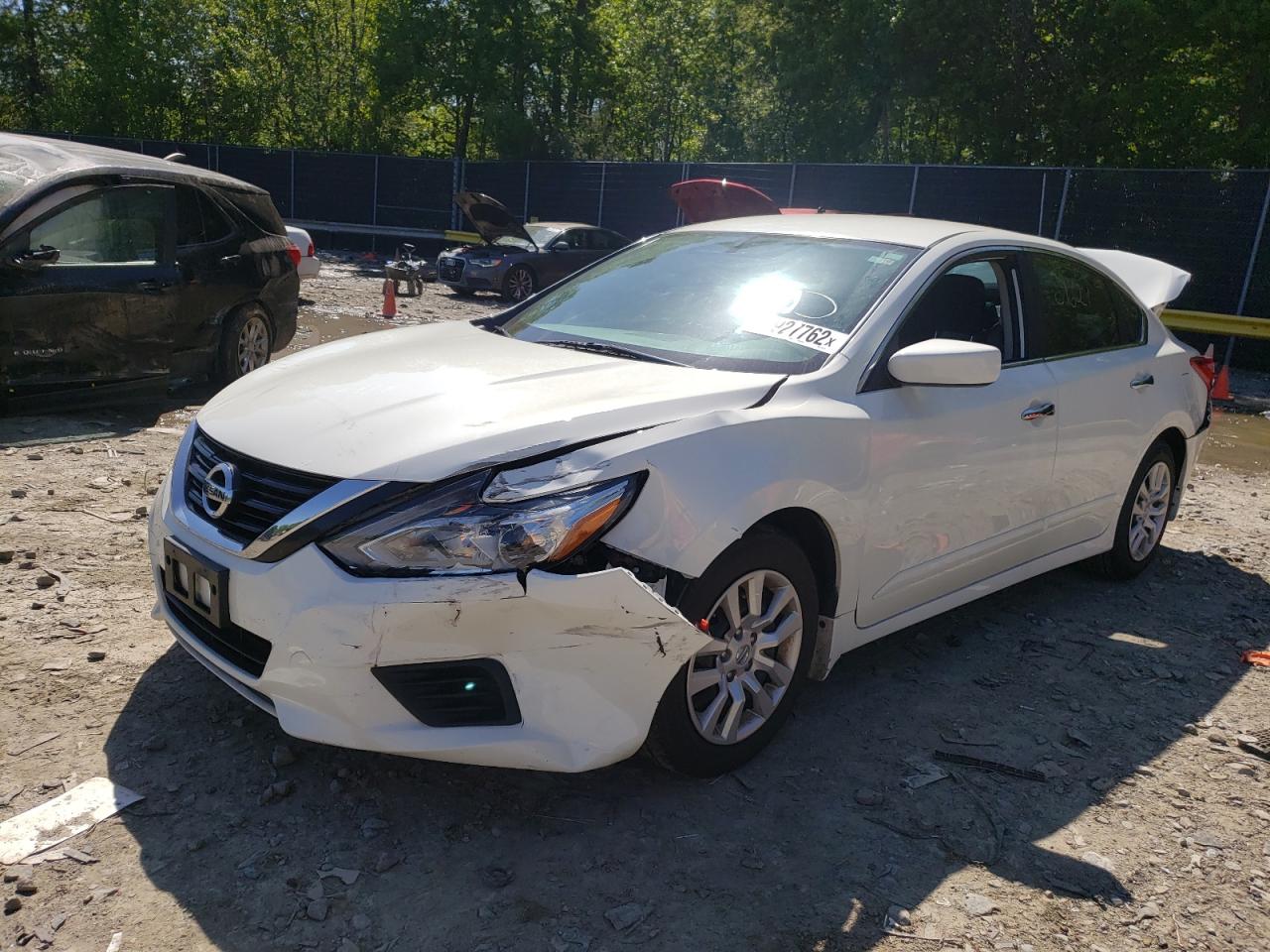 Photo 2 from auction – 2017 NISSAN ALTIMA 2.5 with VIN 1N4AL3AP1HC227755