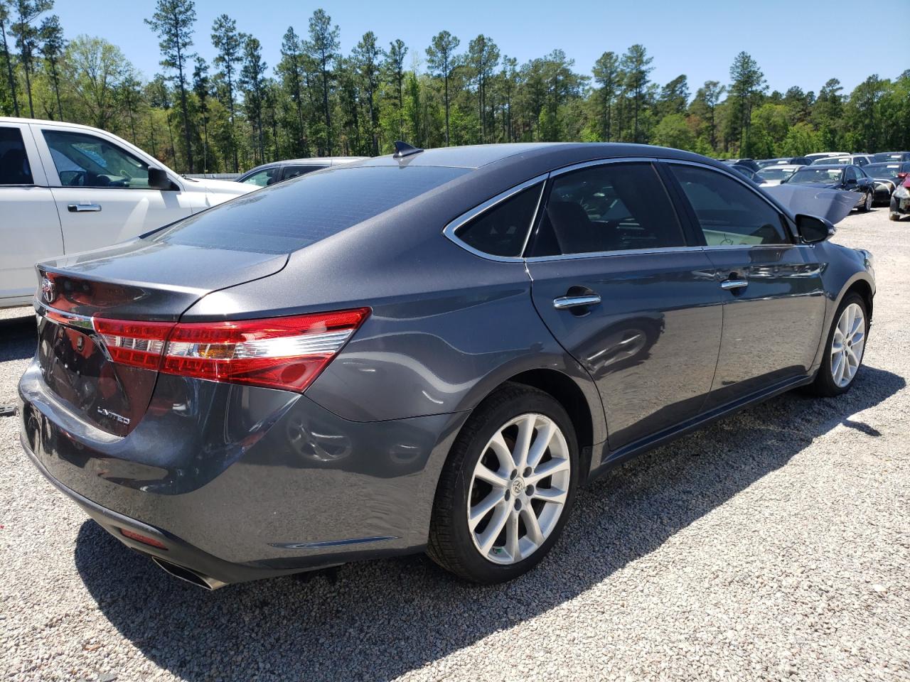 Photo 4 from auction – 2013 TOYOTA AVALON BAS with VIN 4T1BK1EB2DU042392