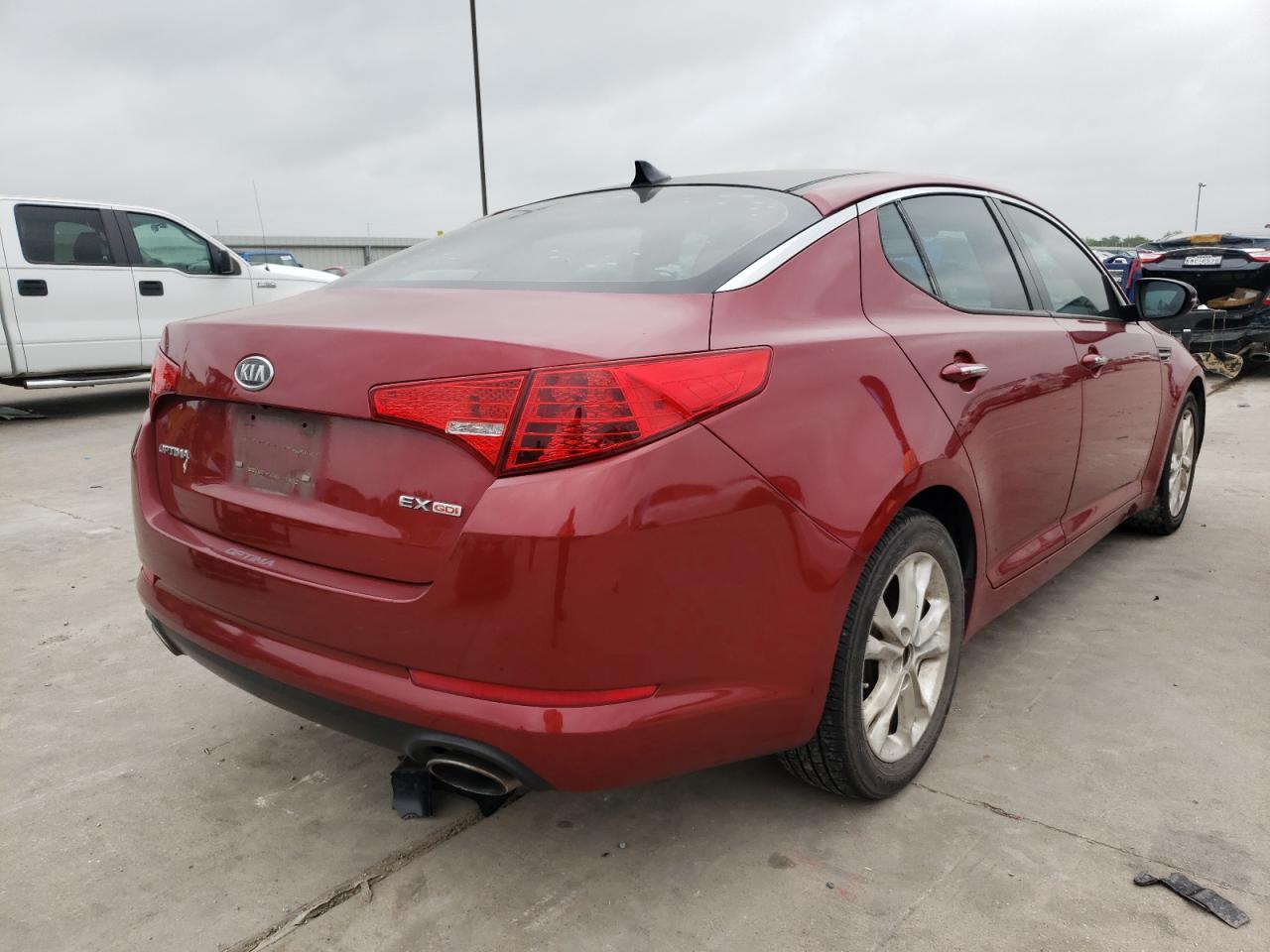 Photo 4 from auction – 2012 KIA OPTIMA EX with VIN 5XXGN4A76CG017892