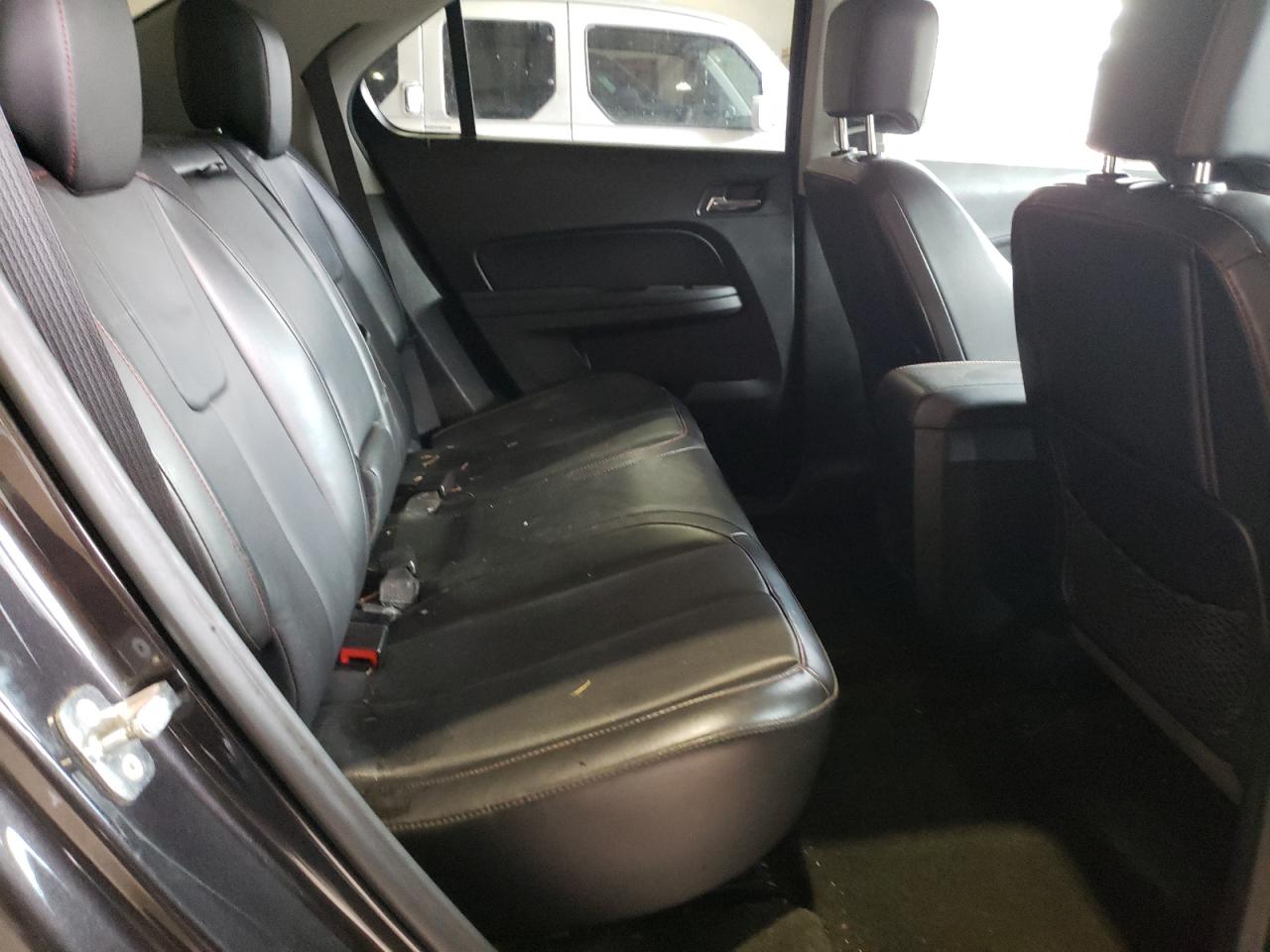 Photo 6 from auction – 2015 CHEVROLET EQUINOX LT with VIN 1GNFLHEKXFZ135671