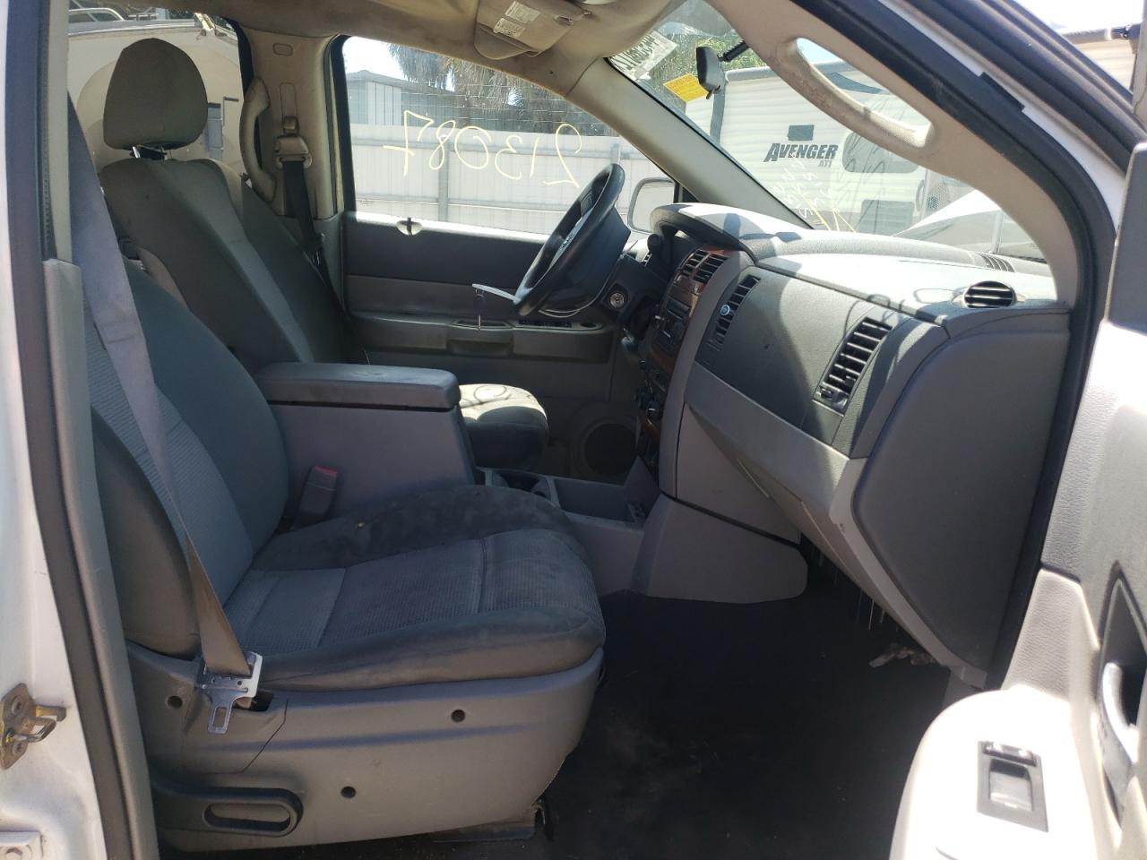 Photo 5 from auction – 2007 DODGE DURANGO SL with VIN 1D8HB48P67F510867