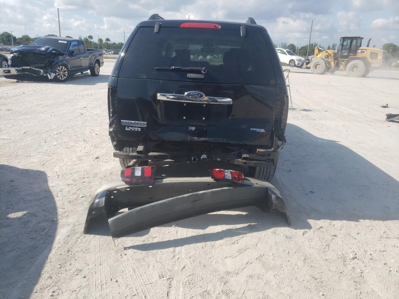 Photo 9 from auction – 2006 FORD EXPLORER E with VIN 1FMEU74E16UB29144