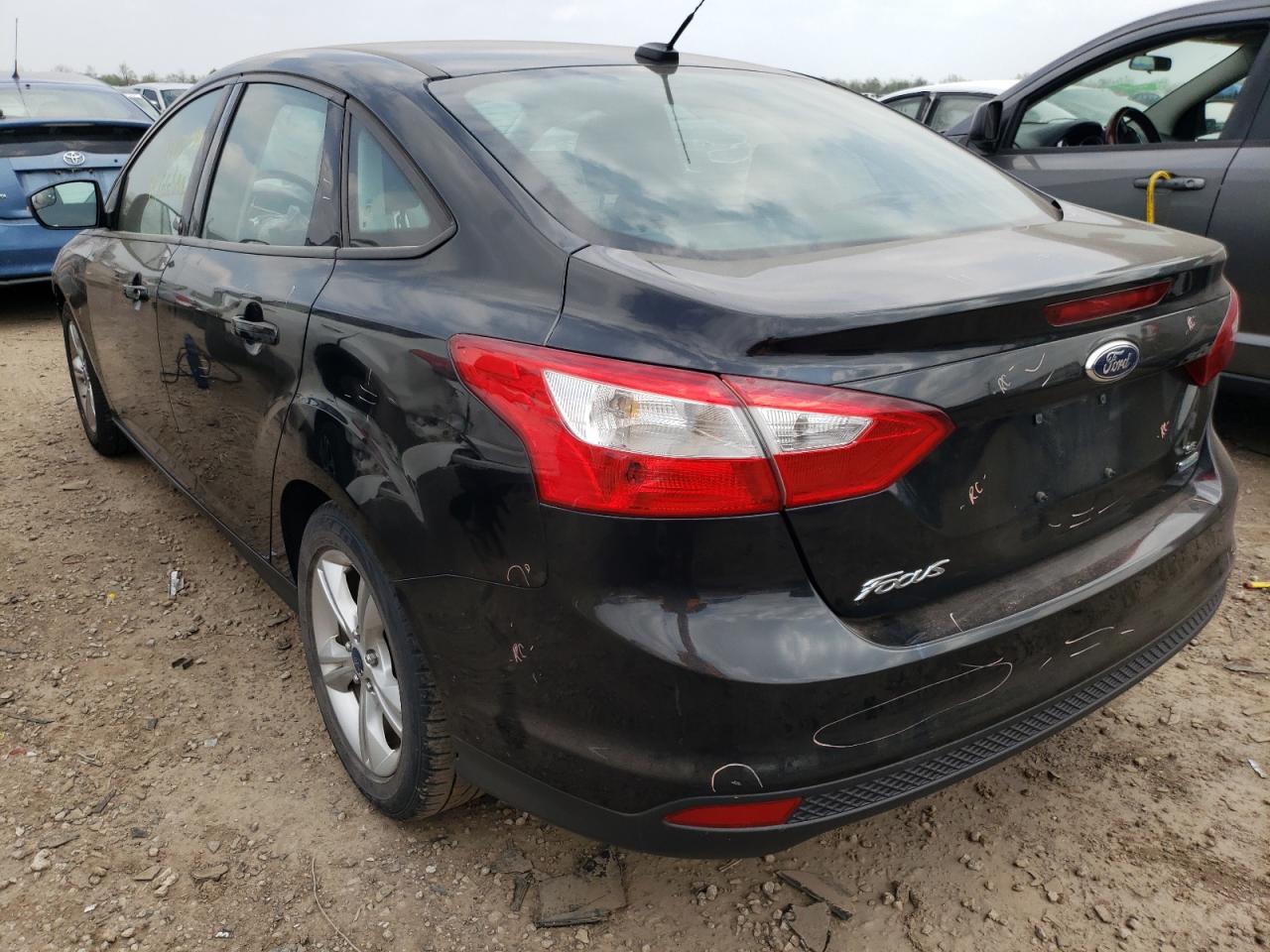 Photo 3 from auction – 2014 FORD FOCUS SE with VIN 1FADP3F28EL351080