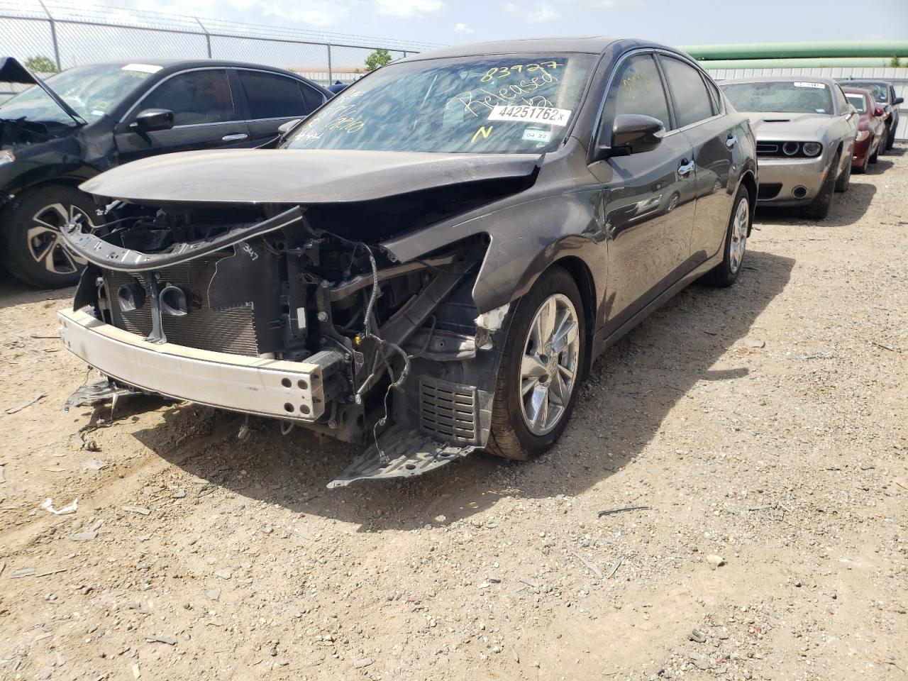 Photo 2 from auction – 2015 NISSAN ALTIMA 2.5 with VIN 1N4AL3AP8FC123857