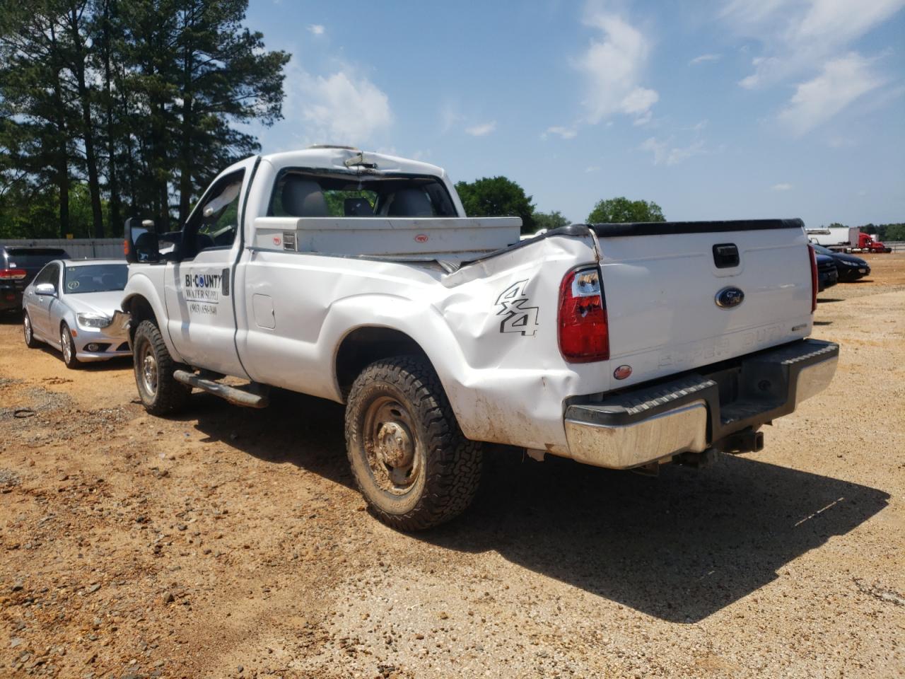 Photo 3 from auction – 2016 FORD F250 SUPER with VIN 1FTBF2B6XGEA27515