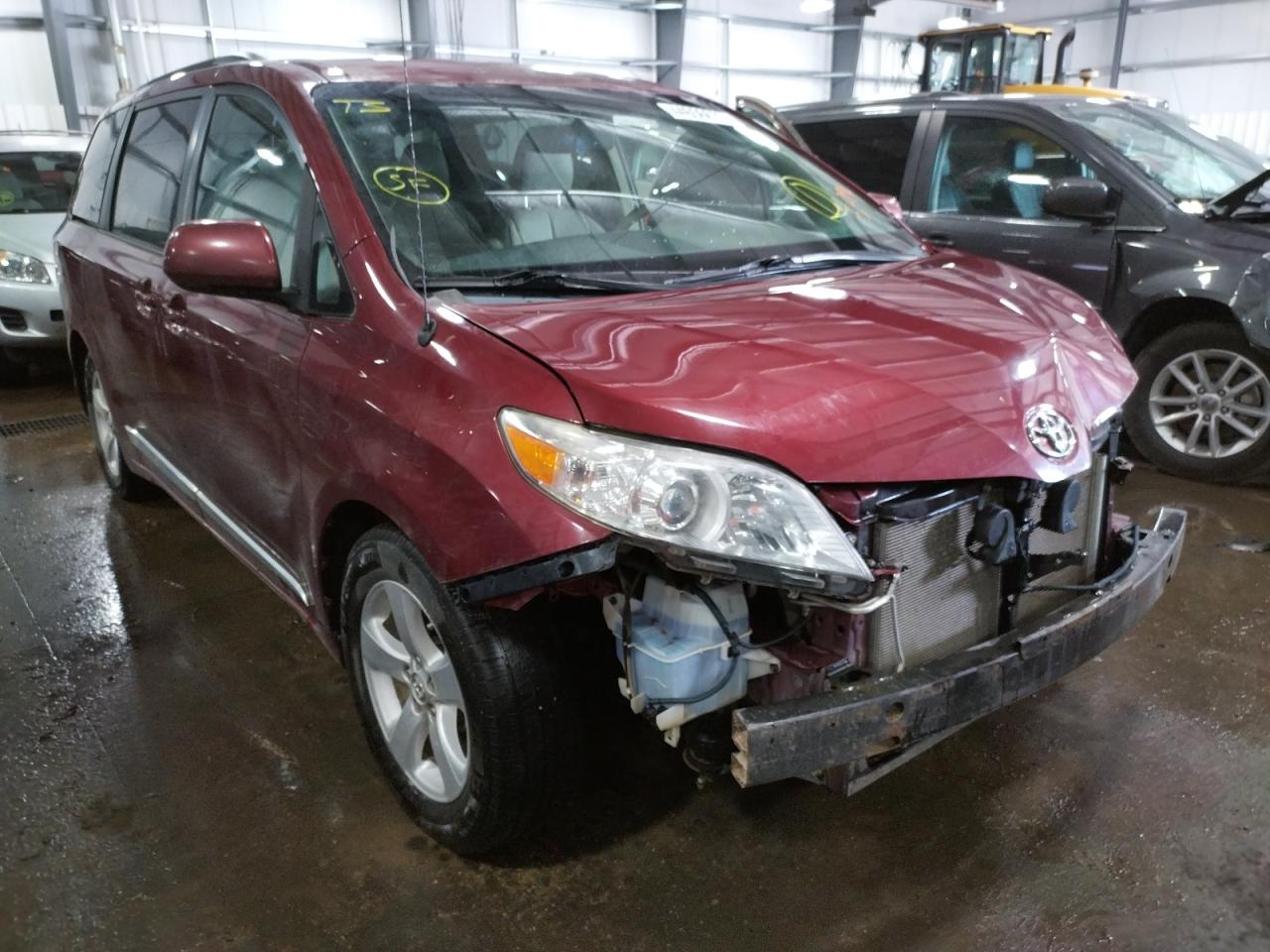TOYOTA SIENNA LE 2014 with VIN 5TDKK3DC7ES460494 - Photo from auction
