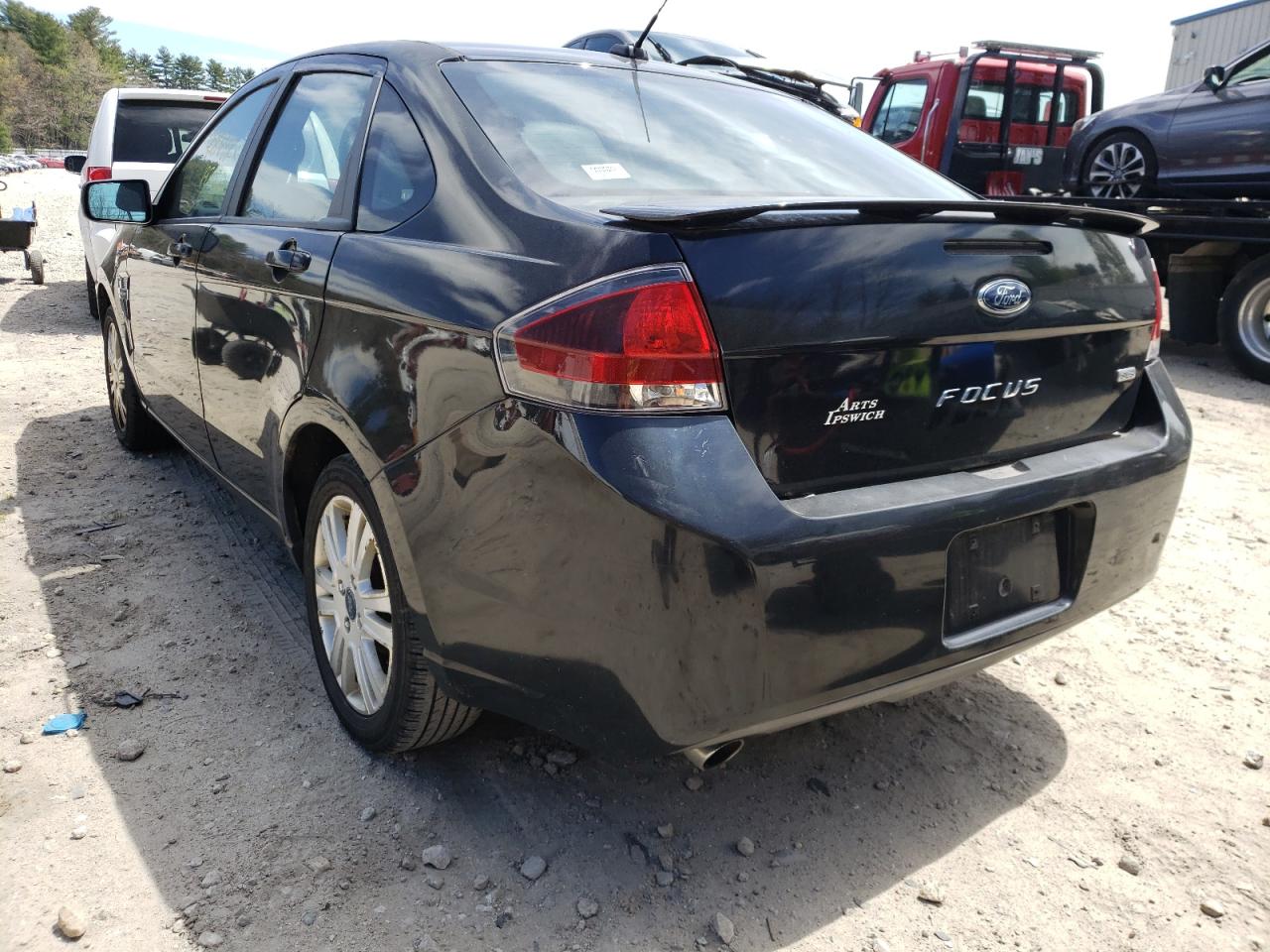 Photo 3 from auction – 2010 FORD FOCUS with VIN 1FAHP3GNXAW114724
