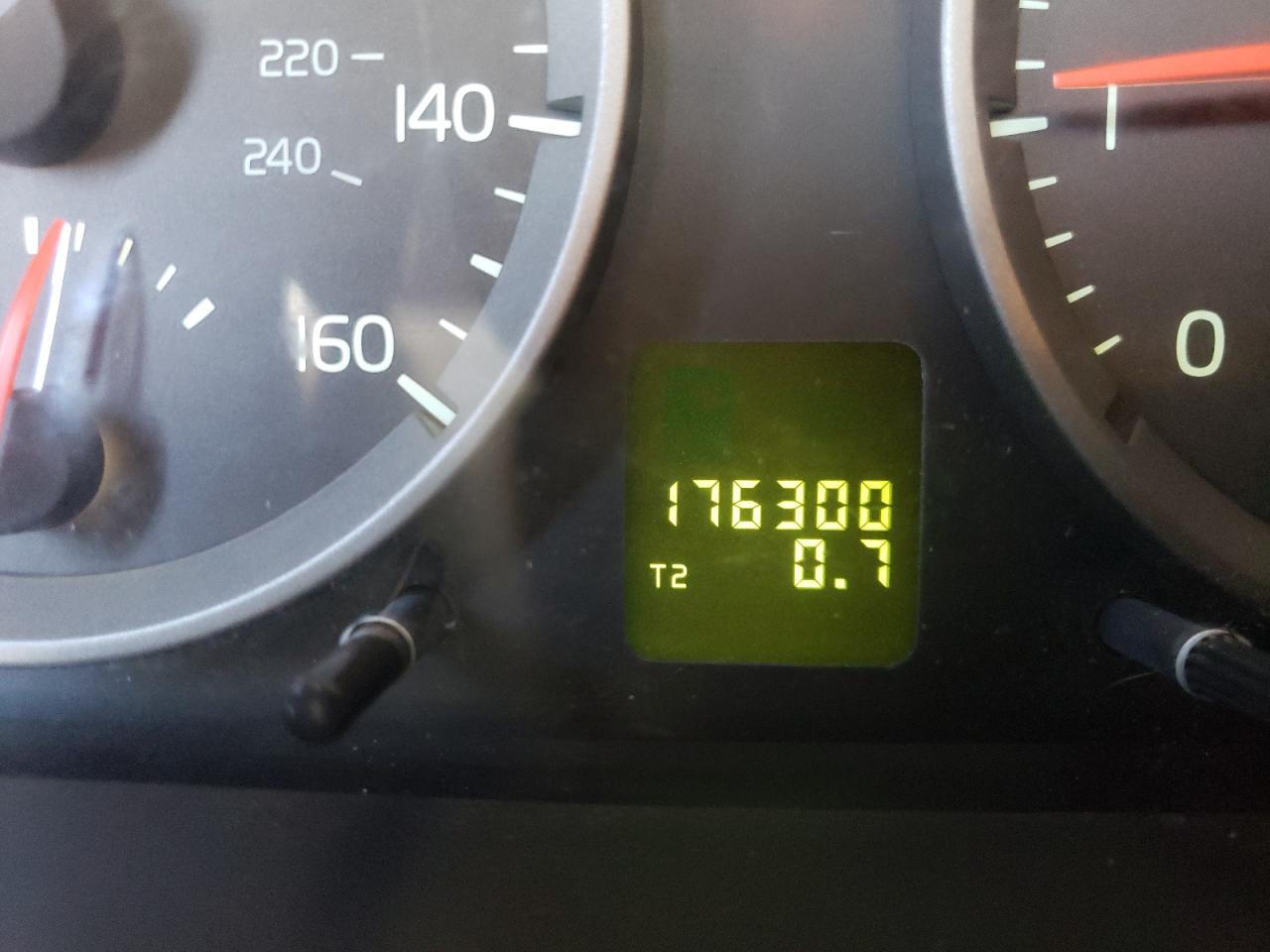 Photo 8 from auction – 2006 VOLVO S40 with VIN YV1MH682462184241