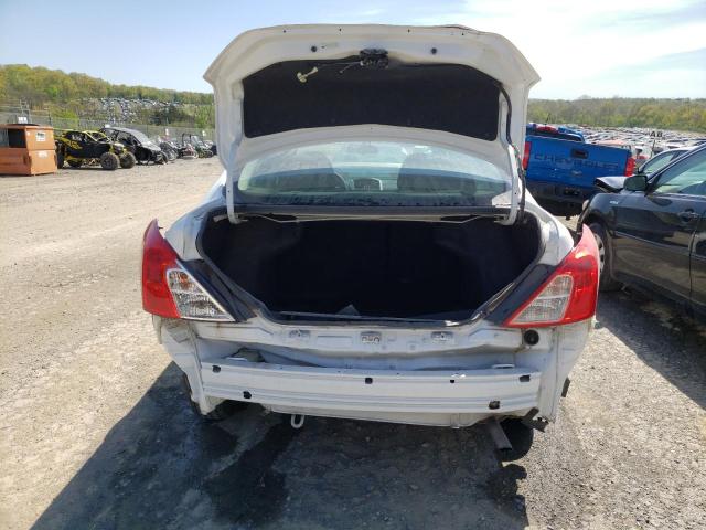 Photo 9 from auction – 2017 NISSAN VERSA S with VIN 3N1CN7AP1HL851888