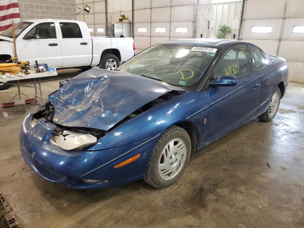 Photo 2 from auction – 2001 SATURN SC2 with VIN 1G8ZR14721Z296592