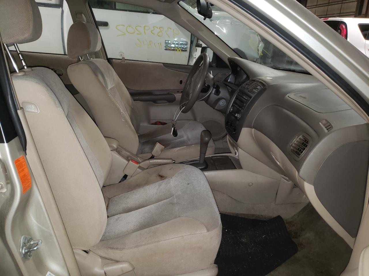 صورة رقم 5 من المزاد - 2002 MAZDA PROTEGE DX مع VIN JM1BJ226920510160