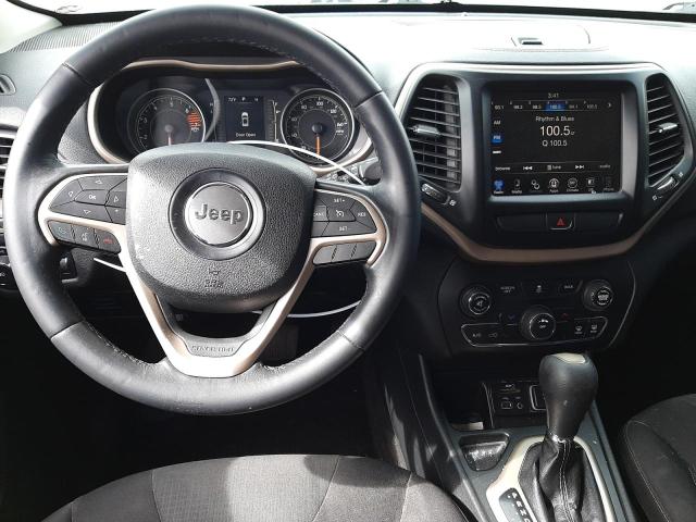 Photo 9 from auction – 2016 JEEP CHEROKEE L with VIN 1C4PJLCB8GW135955