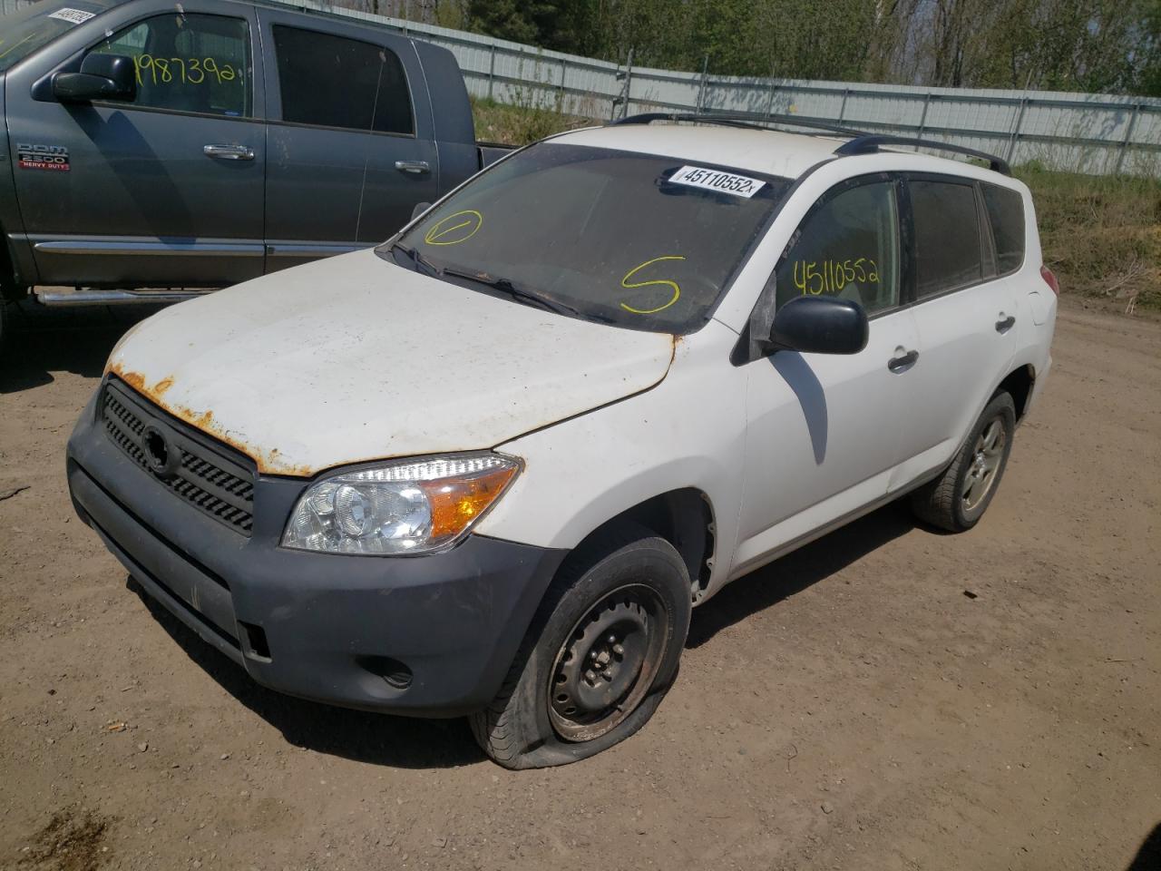 Photo 2 from auction – 2006 TOYOTA RAV4 with VIN JTMZD33V965007190