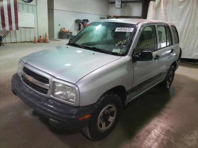 Photo 2 from auction – 2001 CHEVROLET TRACKER with VIN 2CNBJ13C716922402